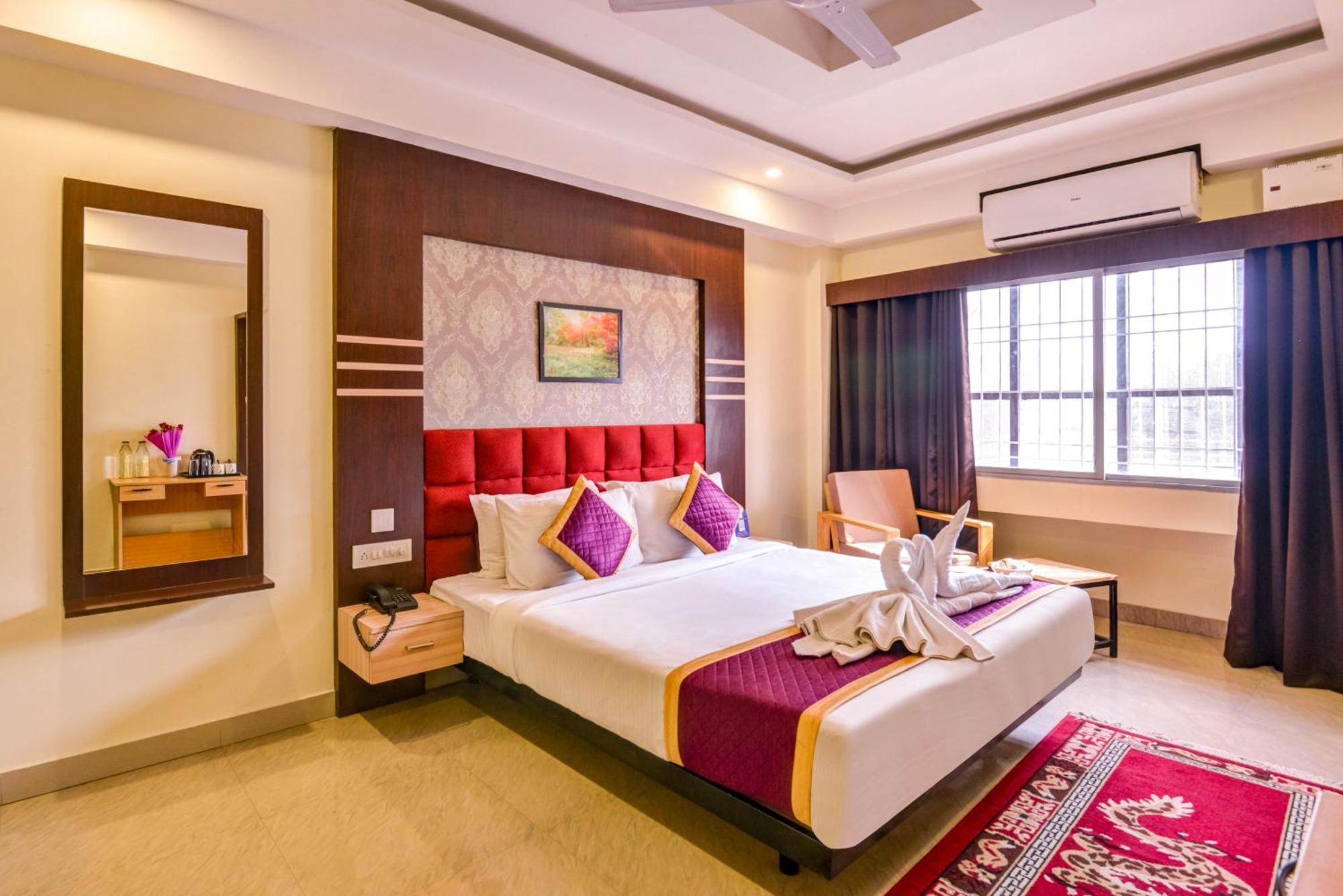 Mount Amara Hotel & Spa, Siliguri Buitenkant foto